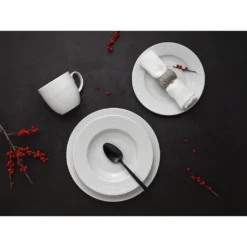 CreaTable Kombiservice »Classico«, (Set, 16 Tlg., Kaffeeservice Und Tafelservice Im Set, Für 4 Personen), Service, Weiß, Neue Fahnenform, Ausdrucksstarkes Relief -Erstellbar Geschäft cfc5f07e6d45c0a560092151a7e97930