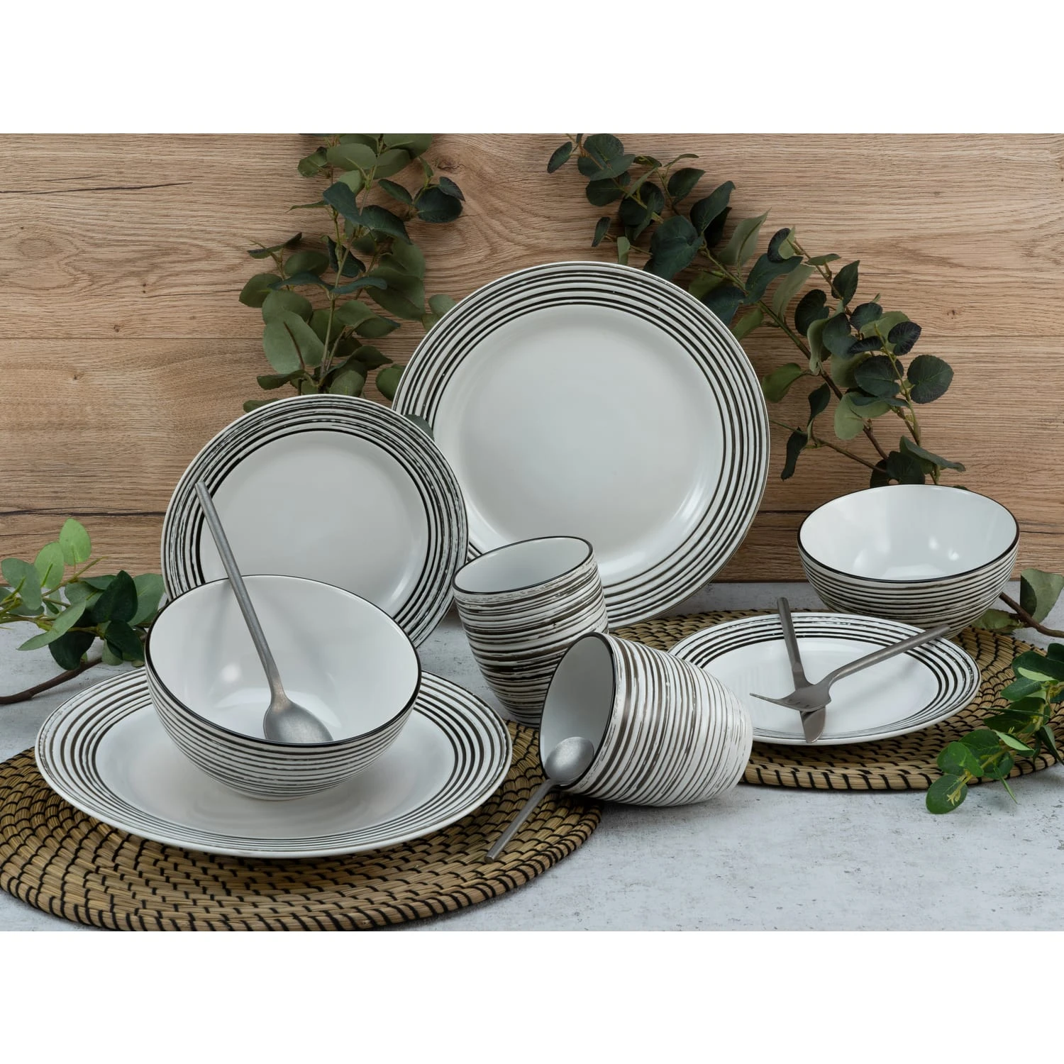 CreaTable La Gomera blanca Kombiservice 16 teilig in Weiß/Schwarz CreaTable La Gomera Blanca Kombiservice 16 Teilig In Weiß/Schwarz -Erstellbar Geschäft creatable creatable la gomera blanca kombiservice 16 teilig in weiss schwarz 2