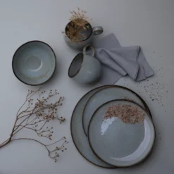 CreaTable Kombiservice »Stone Town«, (Set, 8 Tlg., Kaffeeservice Und Tafelservice Im Set, Für 2 Personen), Service, Organische Form, Widerstandsfähige Glasur, Handmade Charakter -Erstellbar Geschäft df9c24b31bb0ec1bab55337c72f8787f